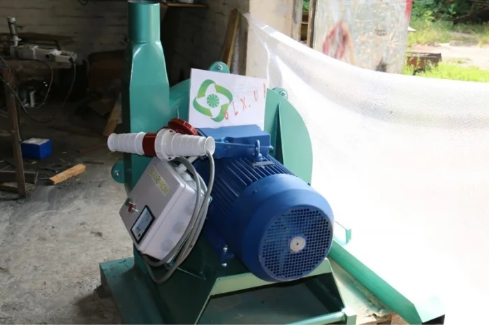 Молотковая зернодробилка, опилок, нагнетательная 11кВт (1000кг/час)- фото № 6