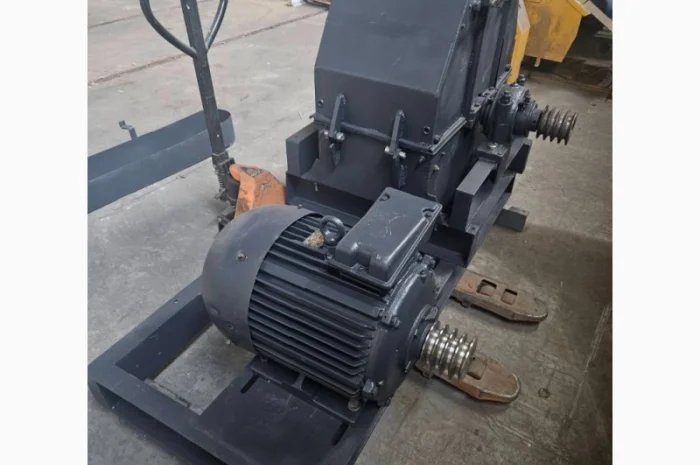 Дробилки молоткові промислові 45 кВт, до 10 т.год, відновлені (реставровані)- фото № 1