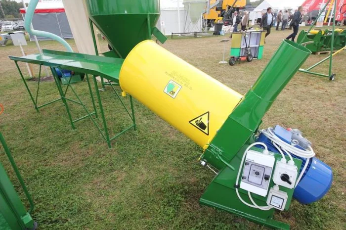 Подрібнювач соломи, Измельчитель соломы, M-Rol Польща- фото № 4