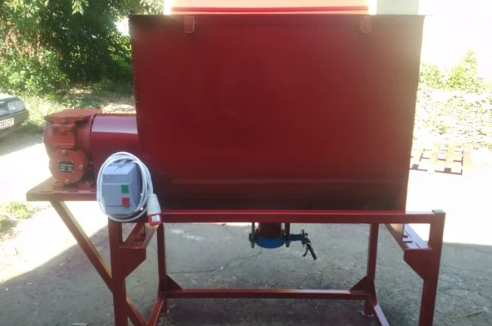 Змішувач горизонтальний (шнековий)- фото № 3