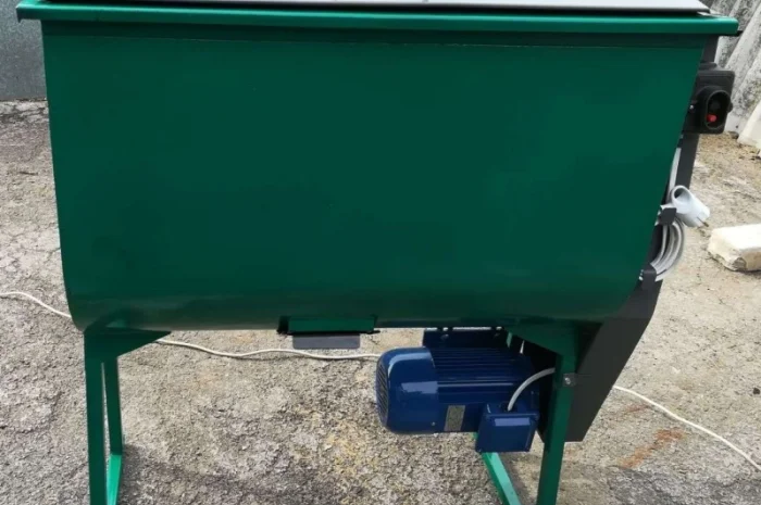 Горизонтальный смеситель для кормов- фото № 2