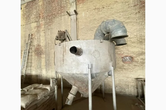 Кормозмішувач 4, 5 куб. м- фото № 2