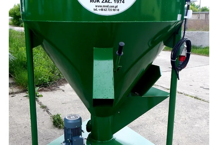 Смеситель сыпучих материалов, 2000кг /3430л то Польского производителя- фото № 4