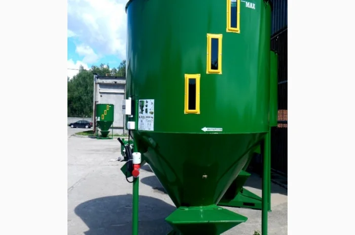 Кормозмішувач, вертикальний 1500кг. / 2634 літрів- фото № 1