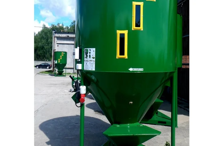 Смеситель кормов, смеситель сыпучих материалов, 1200кг /2280л то Польского производителя- фото № 5