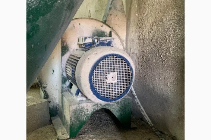 Продам комбікормовий завод, об’єм бункера 2200 кг- фото № 7