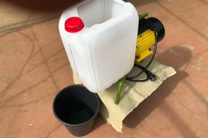 Измельчитель, гидромельница, зернодробилка, кормоприготовитель "Аппетит 40" на 220В- фото № 2