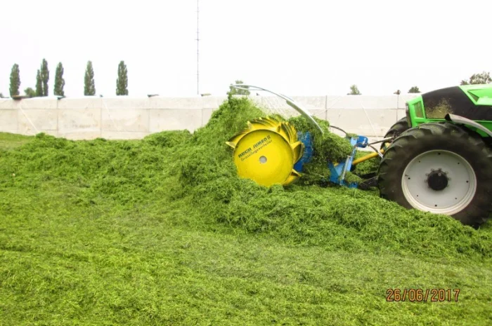 Барабанный распределитель силосных масс RECK- фото № 3