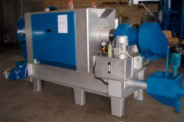 Шнековый пресс BN22 для костей и жира (шквары)- фото № 1