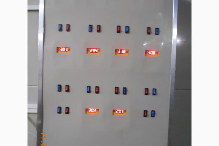 Ветеринарная клетка трёхъярусная с освещением и подогревом пола- фото № 7