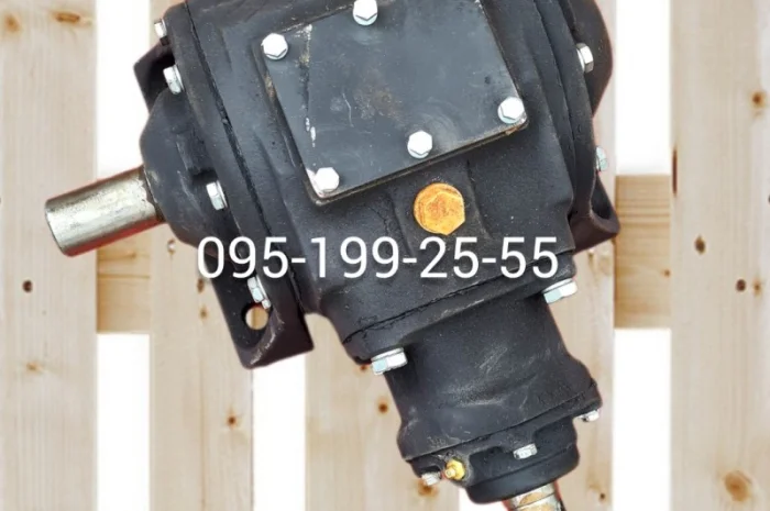 Кормороздавач КТУ-10; редуктор КТУ-10- фото № 2