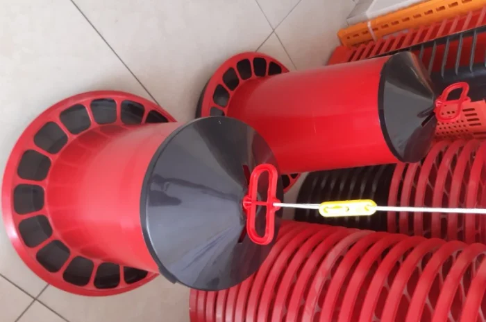 Кормушки для птицы, системы кормления, силоса- фото № 3