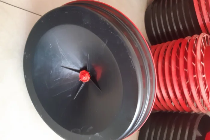 Кормушки для птицы, системы кормления, силоса- фото № 4