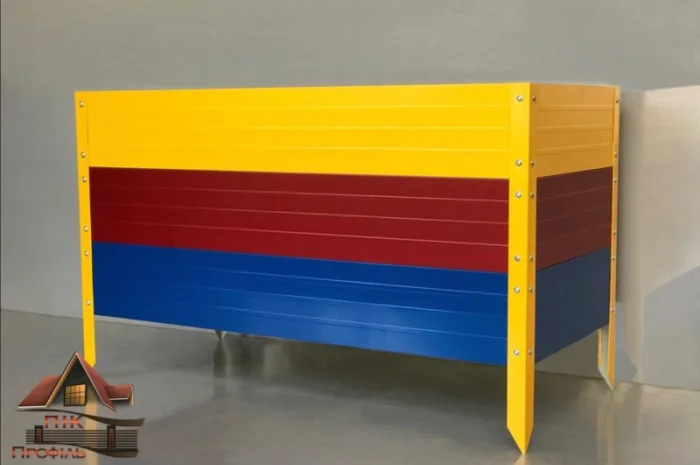 Триярусна грядка, насипна клумба- фото № 1