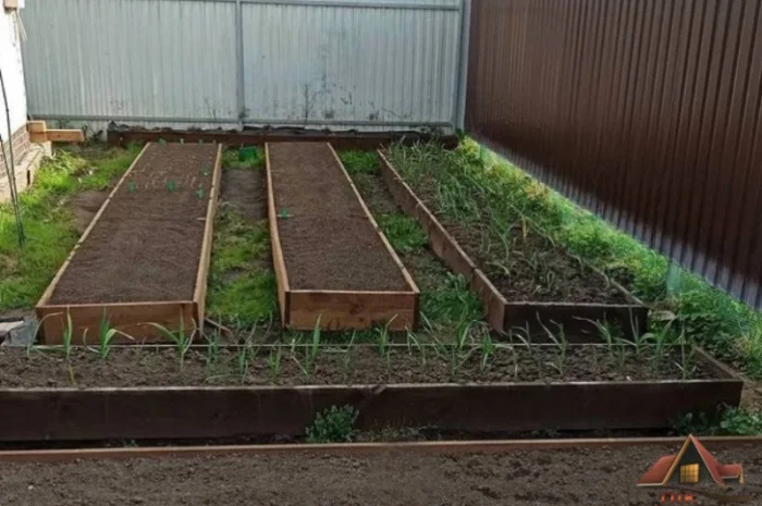 Висока насипна грядка, тепла клумба, мінігород, мінігазон- фото № 4