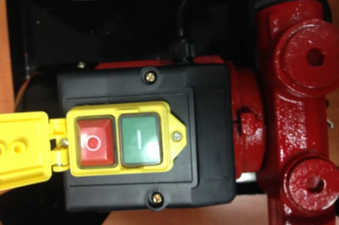 Заправочные станции, мини АЗС для перекачки ДТ 220 Вт с механическим счетчиком Geko Max- фото № 5