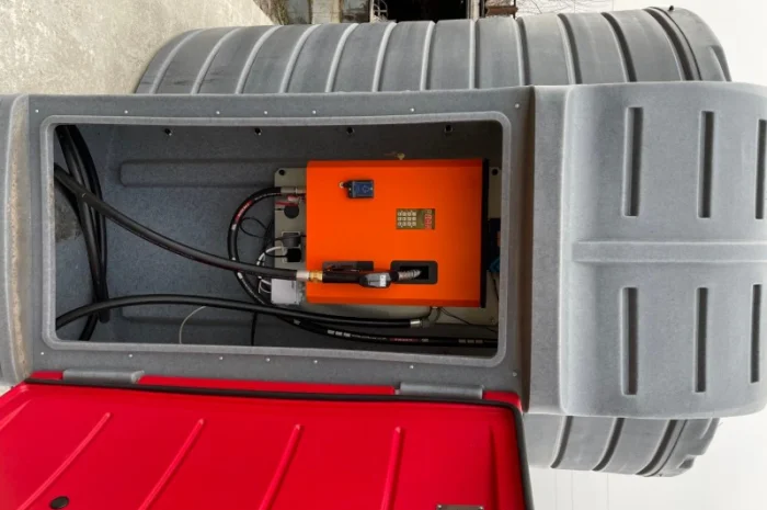 Мобильная мини АЗС Swimer 10000 л резервуар емкость для дизельного топлива, ДТ, ГСМ- фото № 6