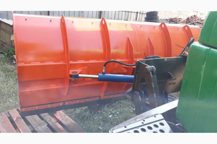 Продам фронтальные гидравлические отвалы на Имп трактора ( 3х точечная навеска- фото № 1