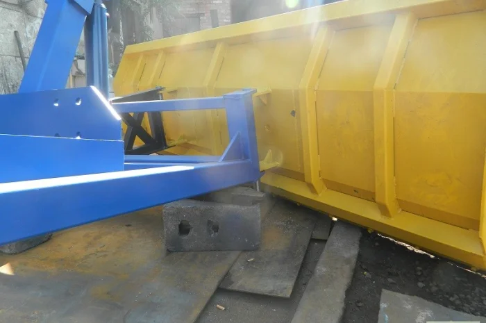 Отвал (лопата) снегоуборочный на трактор Т-150, ЮМЗ, МТЗ- фото № 2