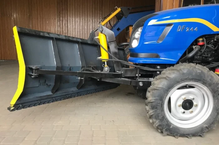 Отвал снегоуборочный на китайский трактор Donfeng-244- фото № 2