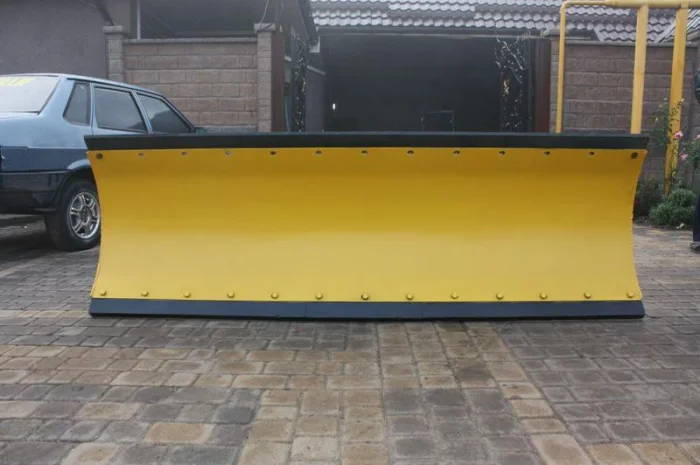 Отвал снегоуборочный (МТЗ, ЮМЗ, Т-40, Т-150 лопата, відвал)- фото № 3