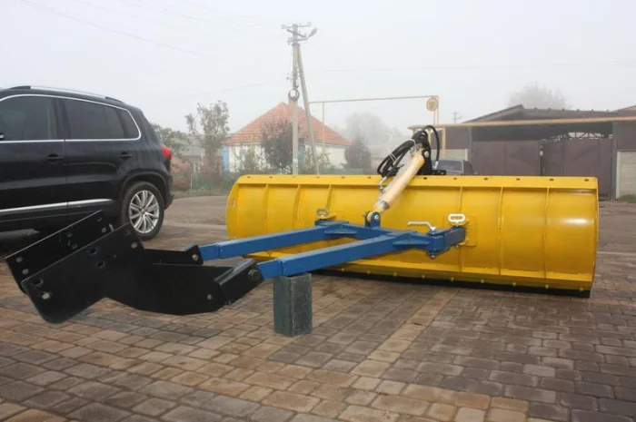 Отвал снегоуборочный (МТЗ, ЮМЗ, Т-40, Т-150 лопата, відвал)- фото № 4