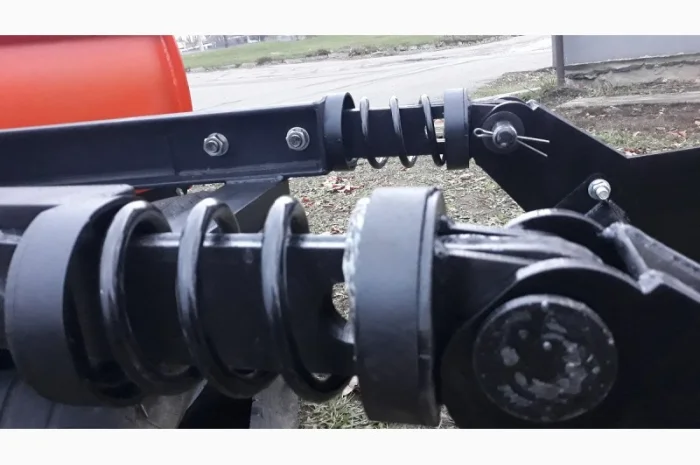 Отвал снегоуборочный для тракторов мтз- фото № 5