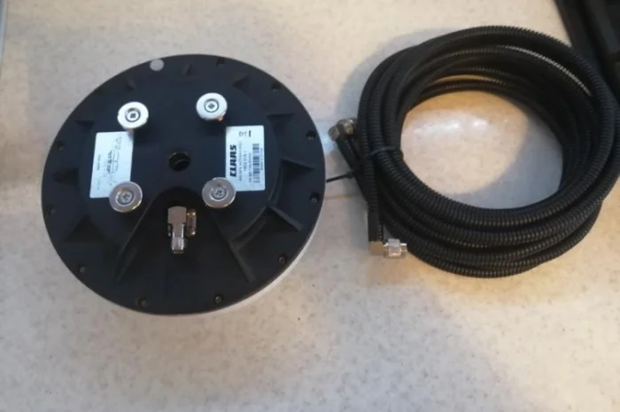 Антенна двухчастотная L1 L2 + платний сигнал Claas A50 агро навигатор S7 S10- фото № 2