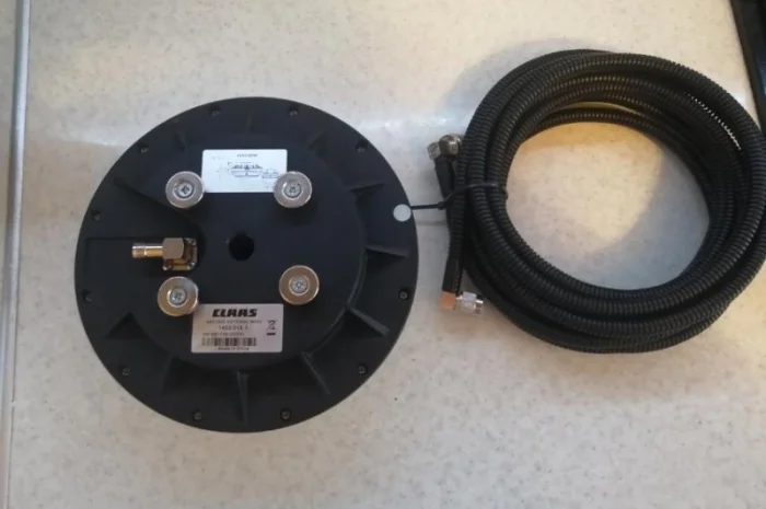 Антенна двухчастотная L1 L2 + платний сигнал Claas A50 агро навигатор S7 S10- фото № 7