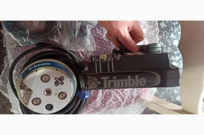 Система параллельного вождения(агро курсоуказатель) Trimble CFX-750 CenterPoint RTX- фото № 4