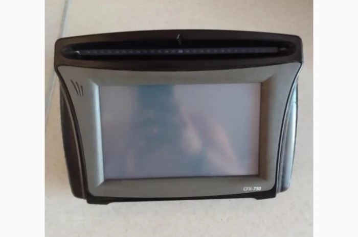 Навігація обприскувач трактор авто паралельне водіння Trimble(Трімбл)CFX 750- фото № 1