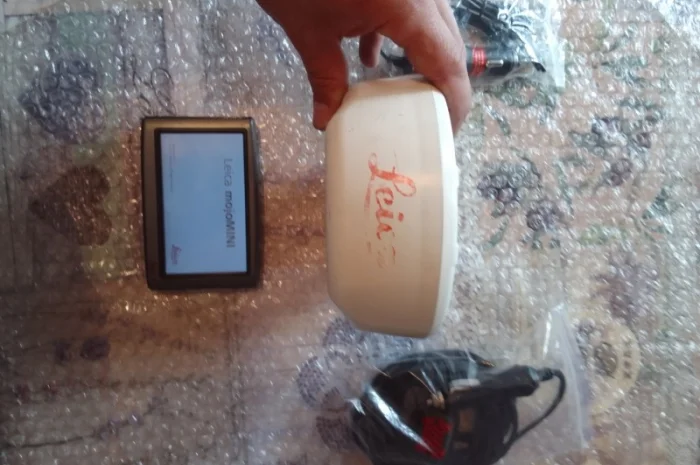 Cистема параллельного вождения(агро курсоуказатель, навигатор для трактора) Leica mojoMINI- фото № 4