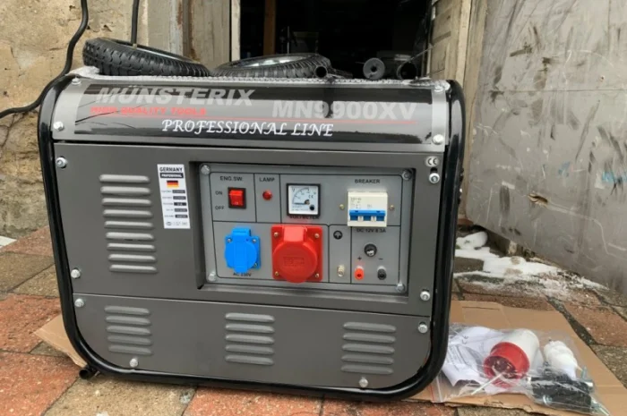 Електрогенератор 3 фазный, на 4.5 кВт Munsterix MN 9900 XV- фото № 2