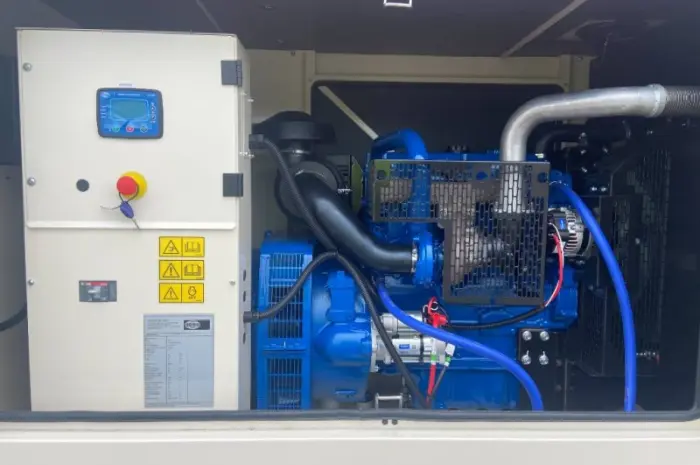 Дизельный генератор FG Wilson P88-3 - Perkins - 88 kVA 2022 г- фото № 8