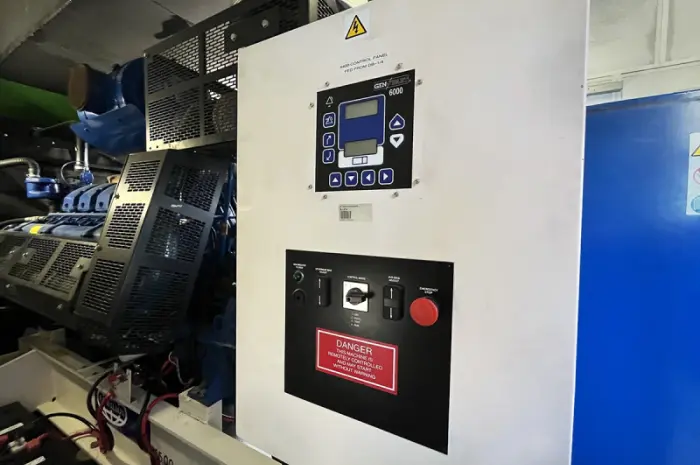 FG Wilson 1650 kVA Perkins 2005 г- фото № 9