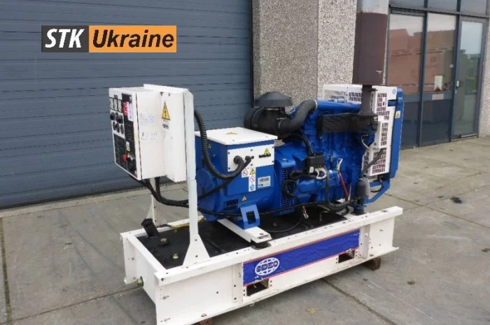 Дизельный генератор3, 6, 8, 12, 20, 25, 33, 50, 60, 80, 100, 110, 120, 150, 200, 250, 300, 330, 500 Гарантия- фото № 8