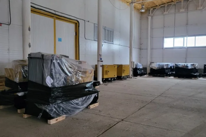 Caterpillar Дизельный генератор 250 кВА/ 200 кВт склад*от 8 до 1250 кВА Гарантия 4 года- фото № 6