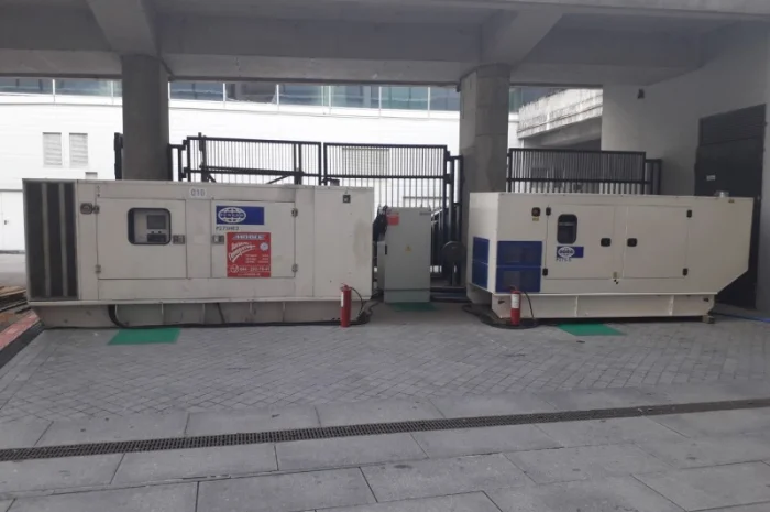 Аренда, прокат дизельного генератора 275 кВА/220 кВт- фото № 4