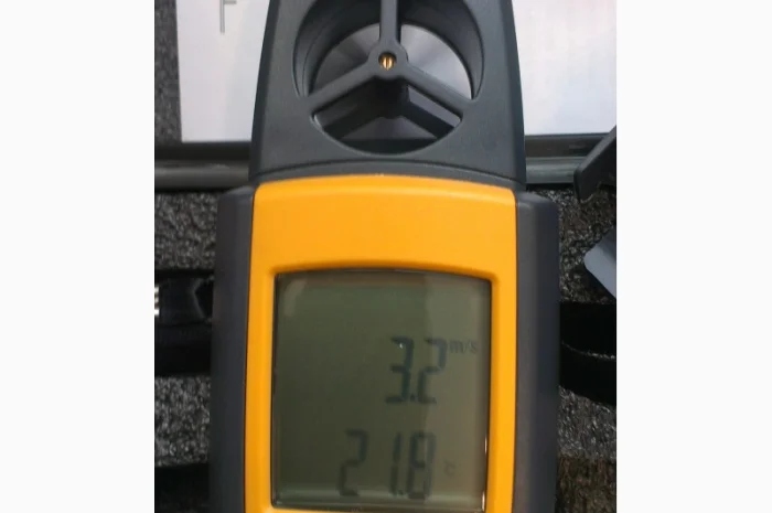 Анемометр SR8022 с функией измерения температуры и объёма воздушного потока (0.4-20 m/s)- фото № 4