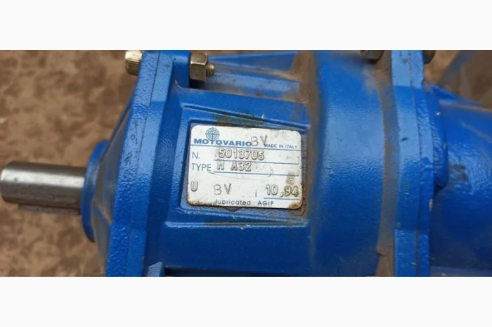 Моторедуктора Motovario, 4шт- фото № 7