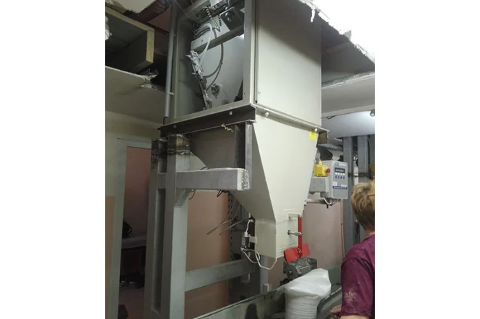 Дозатор з проміжним бункером СВЕДА ДВС-301-50-1ПБ- фото № 7