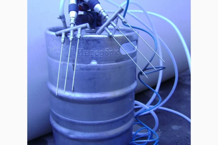 Продать ручной иньектор- фото № 1