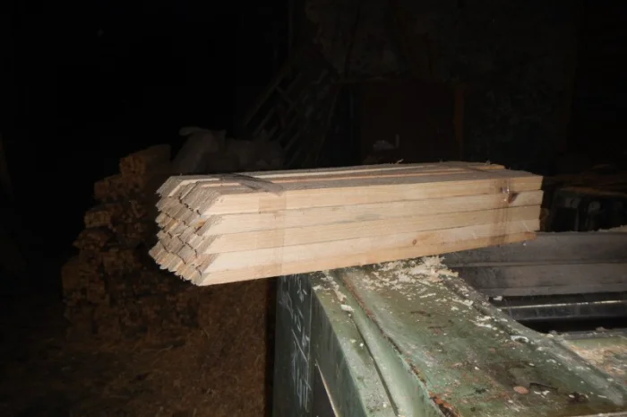 Продам геодезические разметочные колышки с острым скосом. 20*25*700- фото № 2