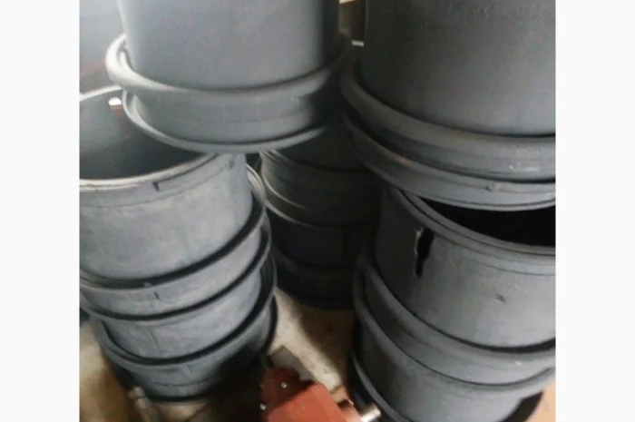 Диск колеса прицепа птс-6, птс-9, птс-12, прт-7, прт-10, мжт-8, мжт-10, мжт-16- фото № 1