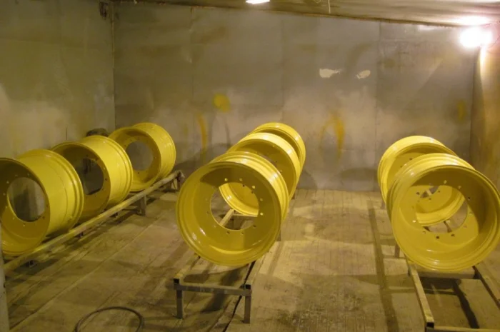 Диск колесный DW21x32 DW27x32 John Deere, Case, New Holland Claas ДОН- фото № 1