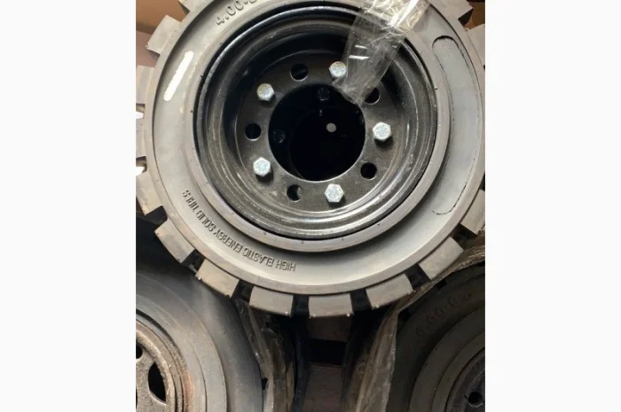 Колесо 4.00-8- фото № 1