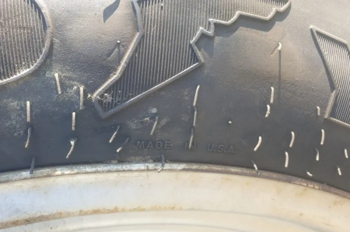 Колесо Goodyear DT800 320/85R34, диск GKN 10x34- фото № 1