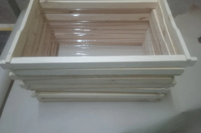 Продаю рамки для вуликів з єврозамком- фото № 1