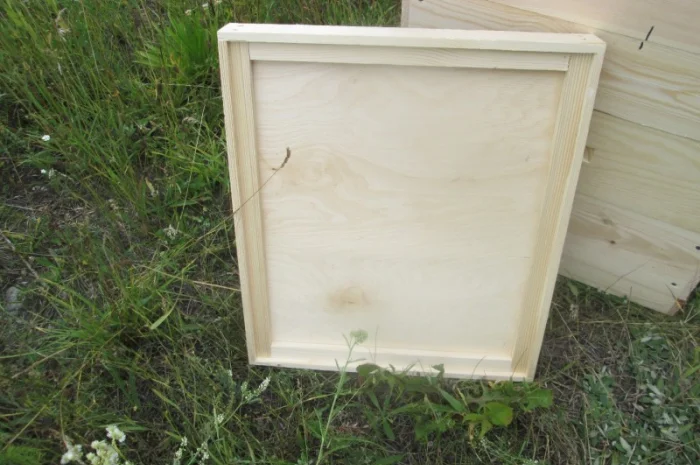 Продам дно, подкрышник и крышку к ульям собственного производства- фото № 1