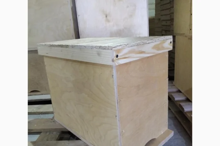 Ящик для пчёл, роев и отводков на 6 рамок- фото № 1